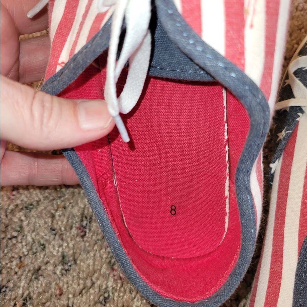 Women’s Sneakers Size 8 American Flag Casual Patriotic USA Lace Up Tennis Shoes - Picture 5 of 6